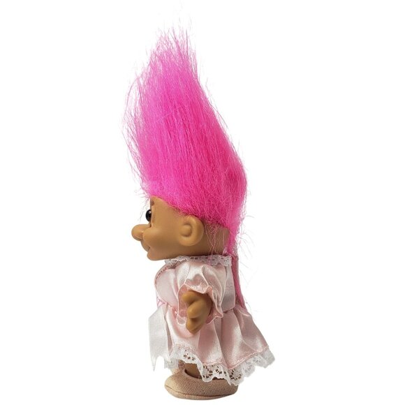 Vtg Russ Sweet Sixteen Troll Doll Pink Hair Birthday 16 Satin Dress & Sash 4.5" - Picture 4 of 4